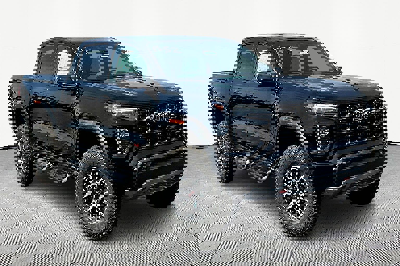 New 2026 GMC Canyon AT4X w/ LPO, Black Badging Package image 2