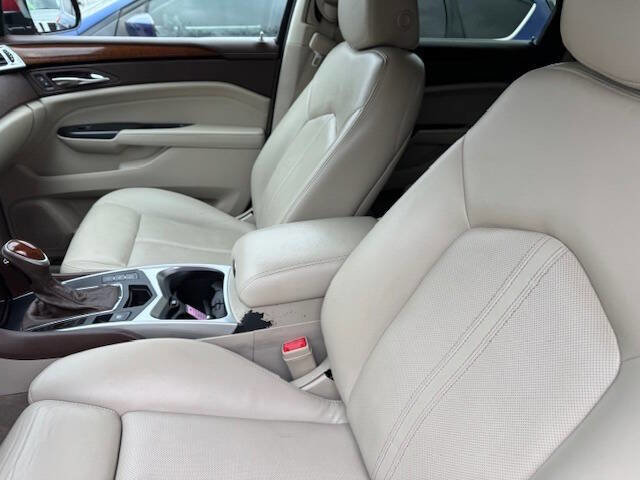 Used 2013 Cadillac SRX Luxury w/ Driver Awareness Package FWD image 36