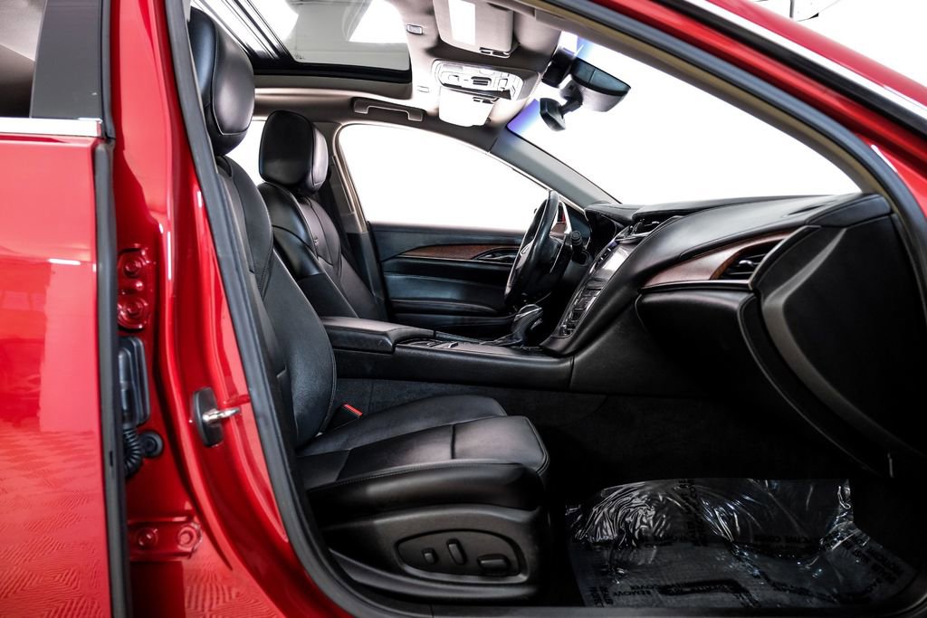 Used 2018 Cadillac CTS Luxury image 31