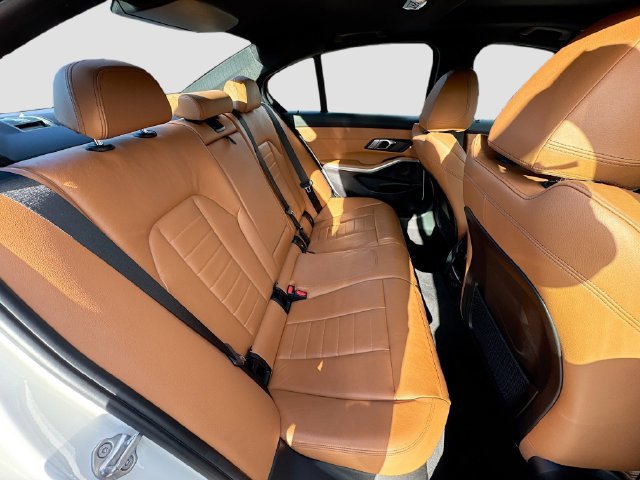 Used 2020 BMW 330i xDrive Sedan w/ Premium Package AWD/4WD image 36