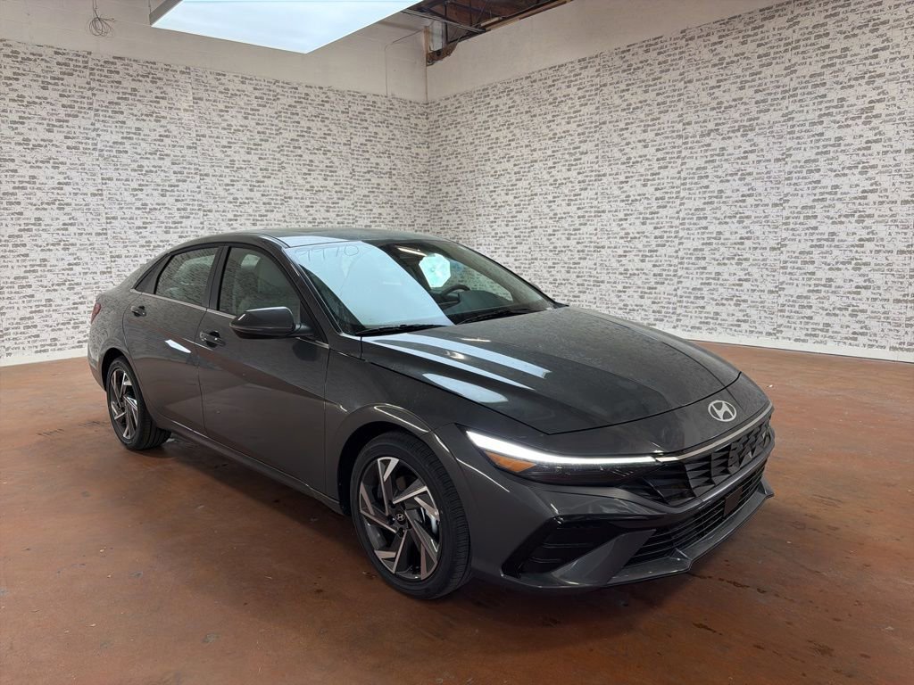 New 2026 Hyundai Elantra Limited