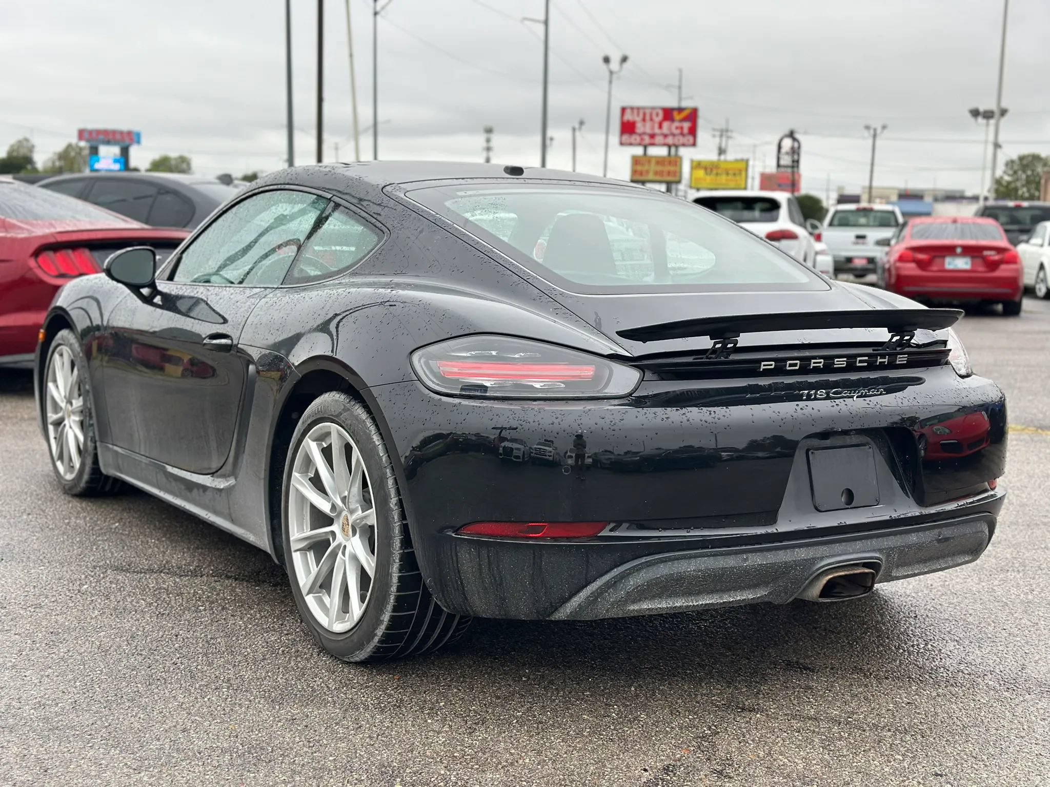 Used 2019 Porsche 718 Cayman RWD image 7