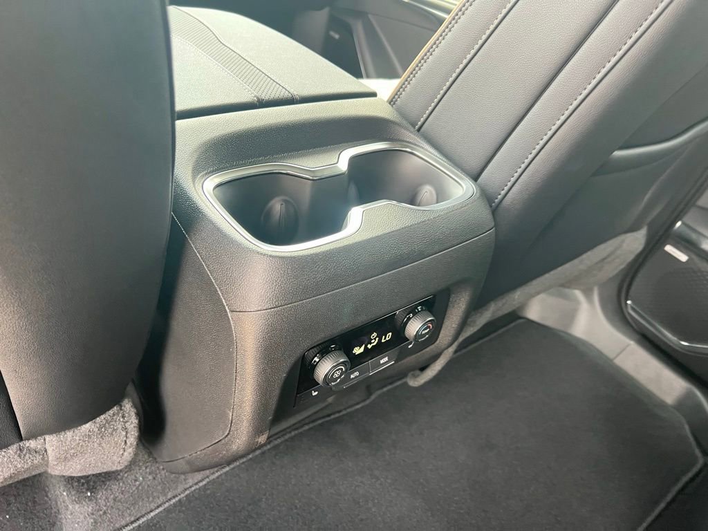 New 2026 Chevrolet Traverse High Country image 30