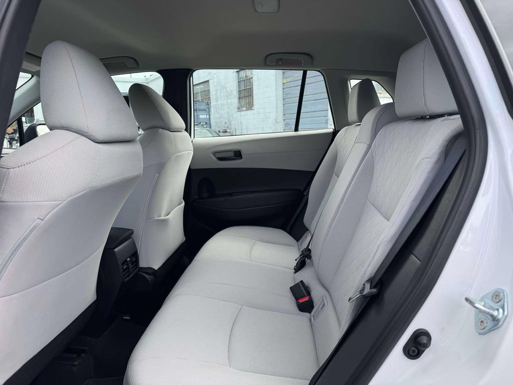 Used 2023 Toyota Corolla Cross L FWD image 14
