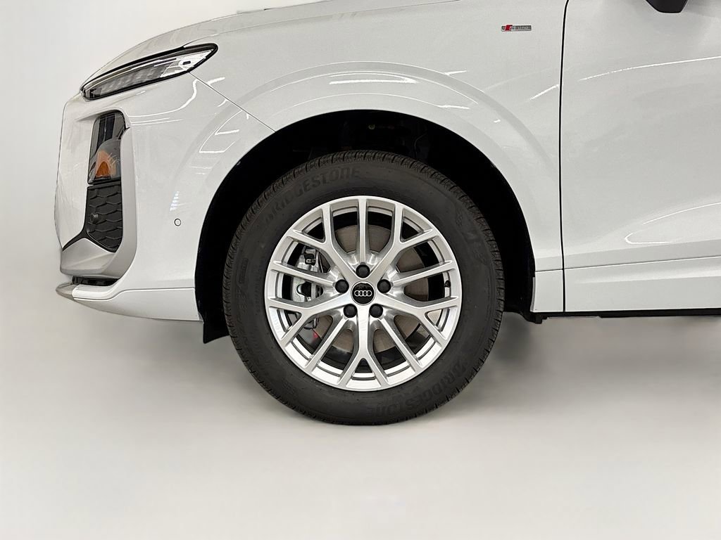 New 2026 Audi Q3 quattro 2.0T image 24