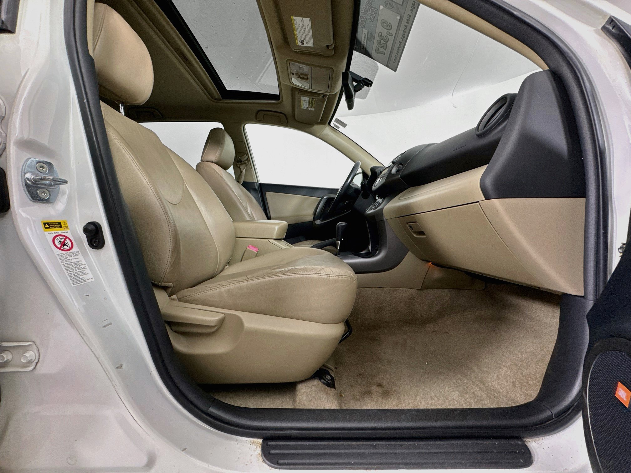 Used 2010 Toyota RAV4 Limited FWD image 29