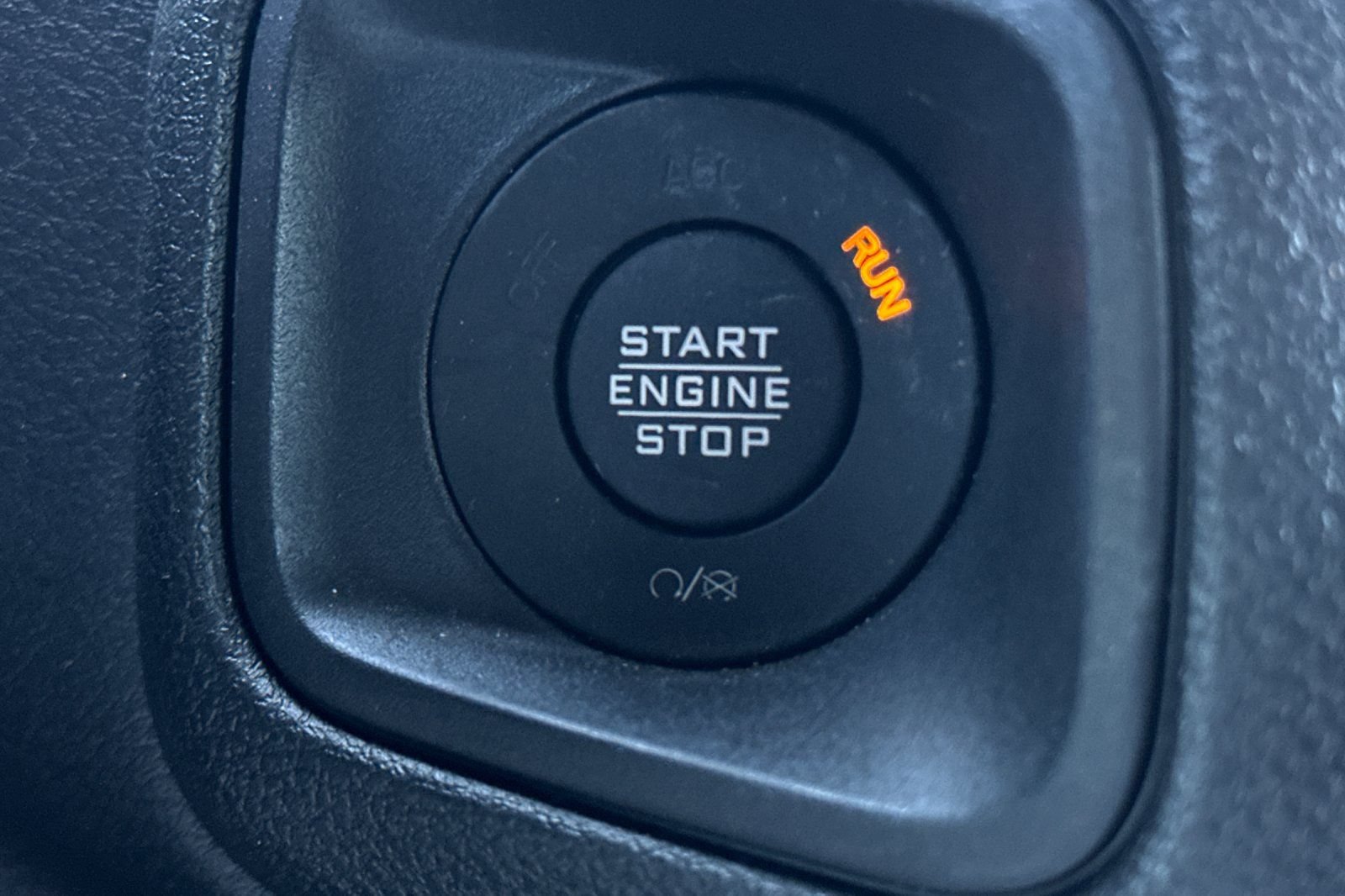Used 2024 Jeep Wrangler Sport AWD/4WD image 20