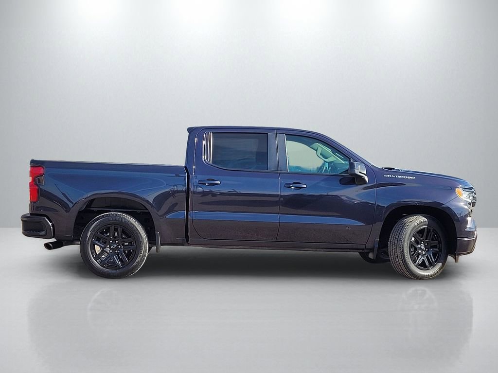 Used 2023 Chevrolet Silverado 1500 RST image 3