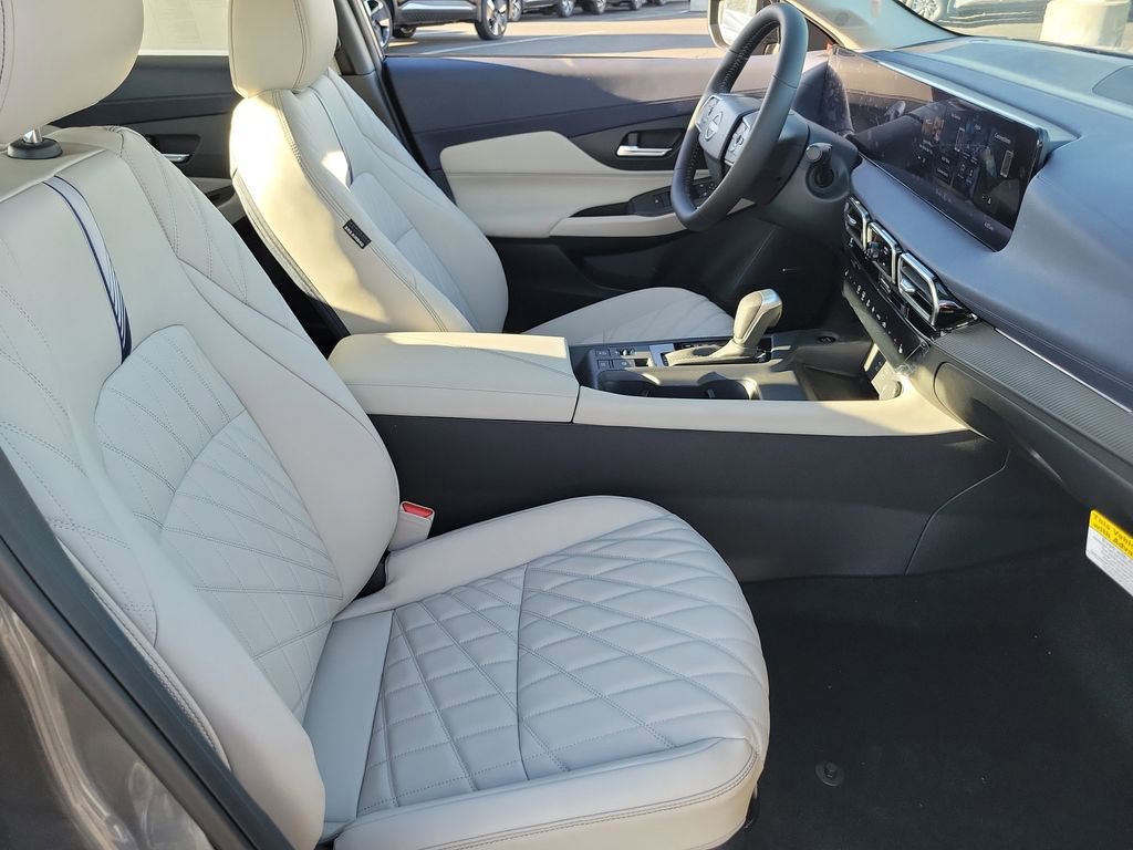 New 2026 Nissan Sentra SL w/ Floor Mat Package FWD image 11