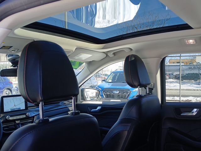 Used 2022 Ford Escape SEL w/ SEL Stealth AWD Package image 22