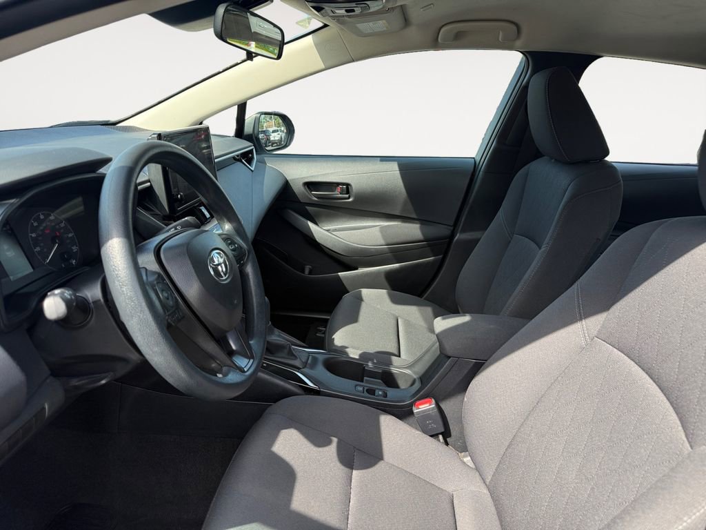 Certified 2024 Toyota Corolla LE FWD image 9