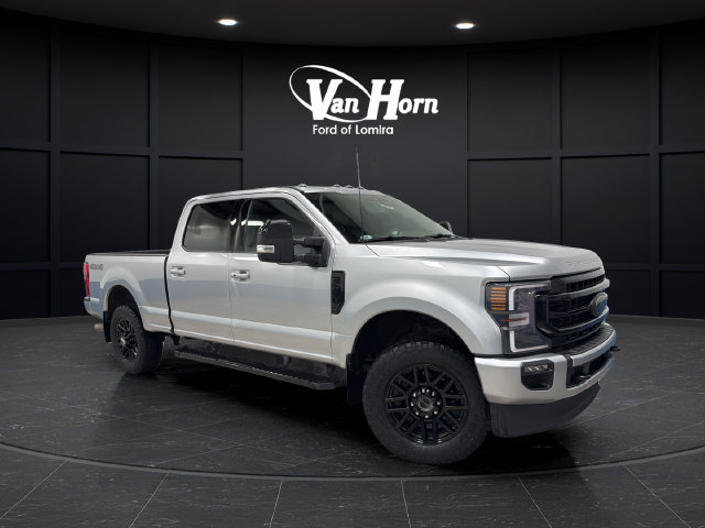Used 2022 Ford F250 Lariat w/ Black Appearance Package AWD/4WD image 1