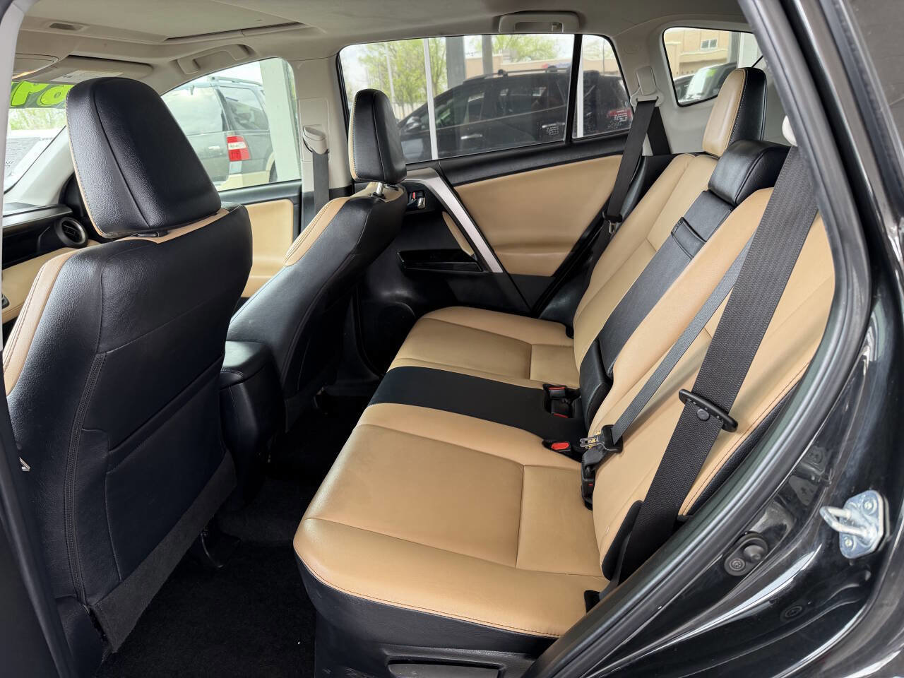 Used 2018 Toyota RAV4 Limited w/ Advanced Technology Package image 7