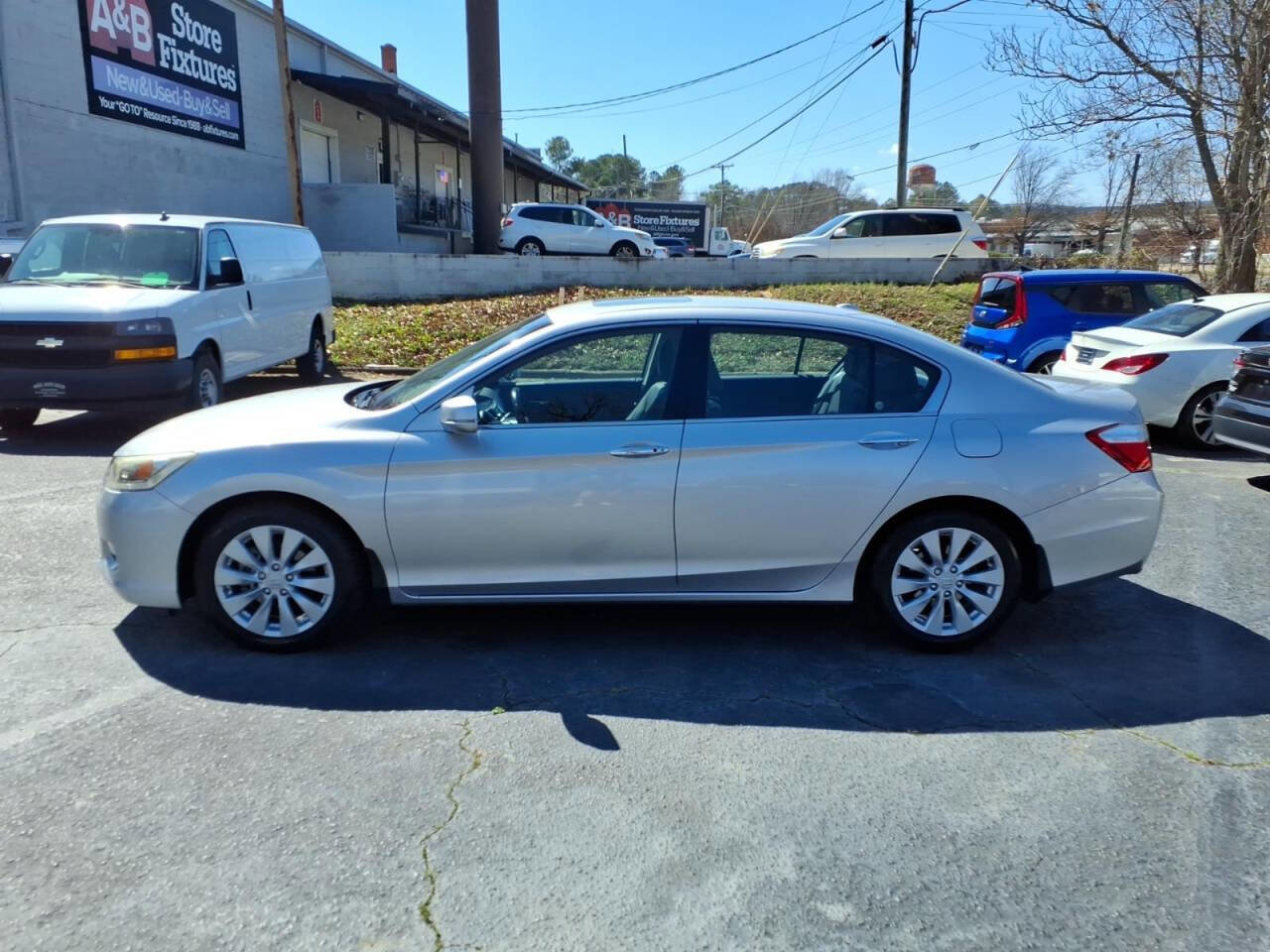 Used 2013 Honda Accord Touring image 8