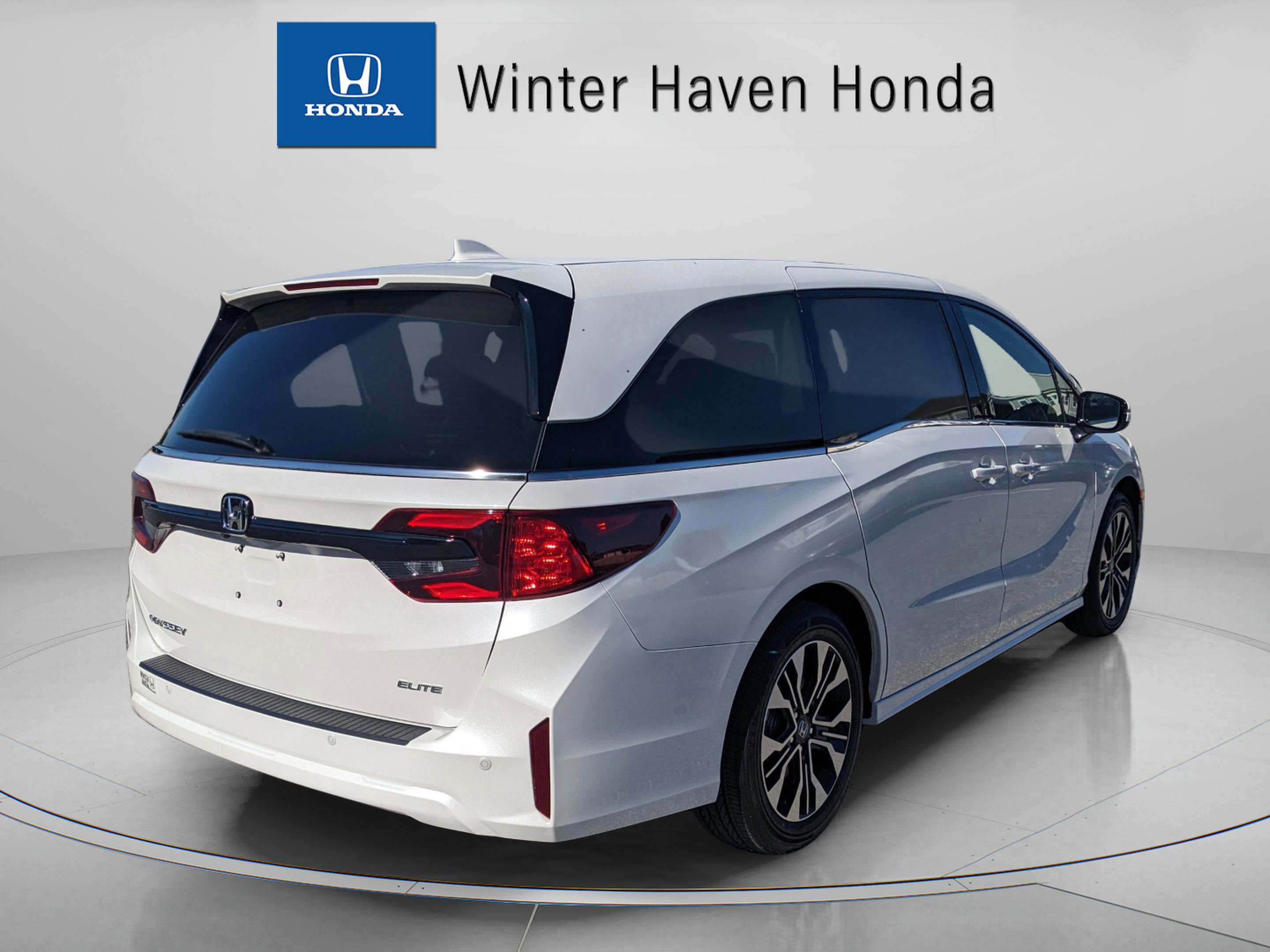 New 2026 Honda Odyssey Elite image 7
