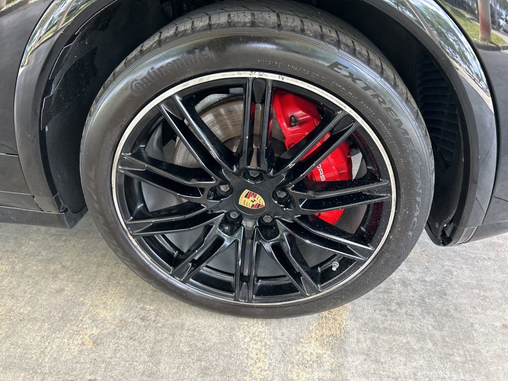 Used 2016 Porsche Cayenne GTS image 21