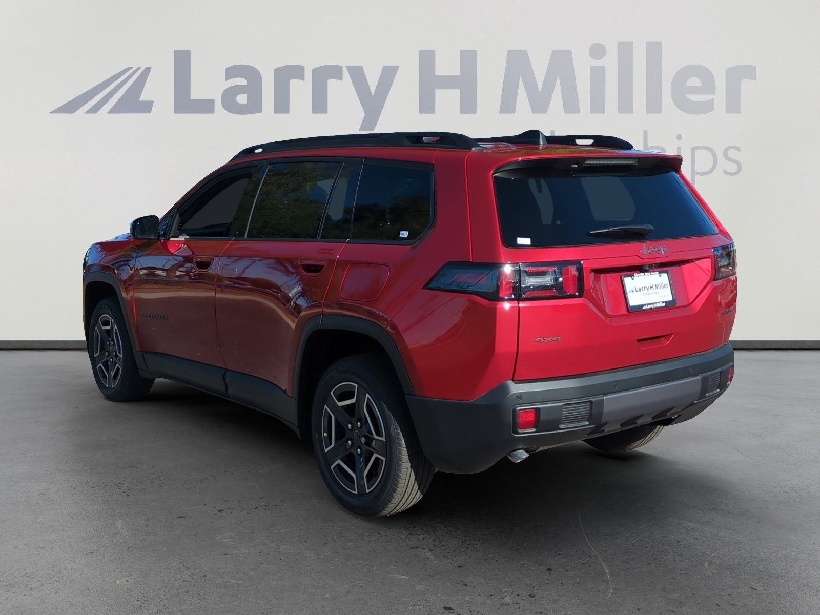 New 2026 Jeep Cherokee Laredo image 3