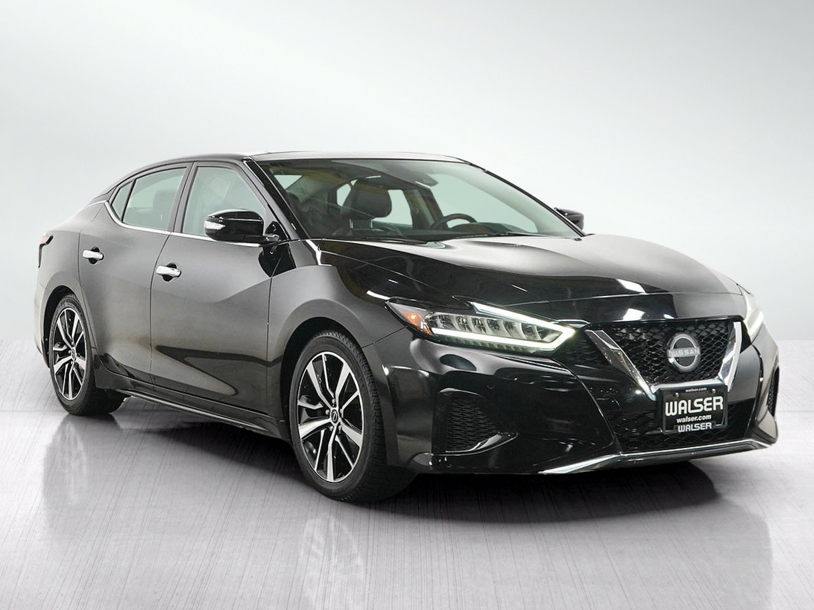 Used 2023 Nissan Maxima SL FWD image 7