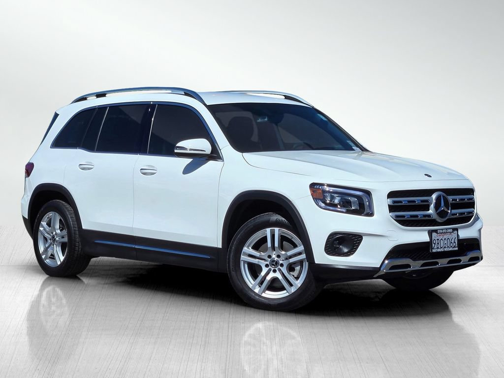 Used 2022 Mercedes-Benz GLB 250 image 2