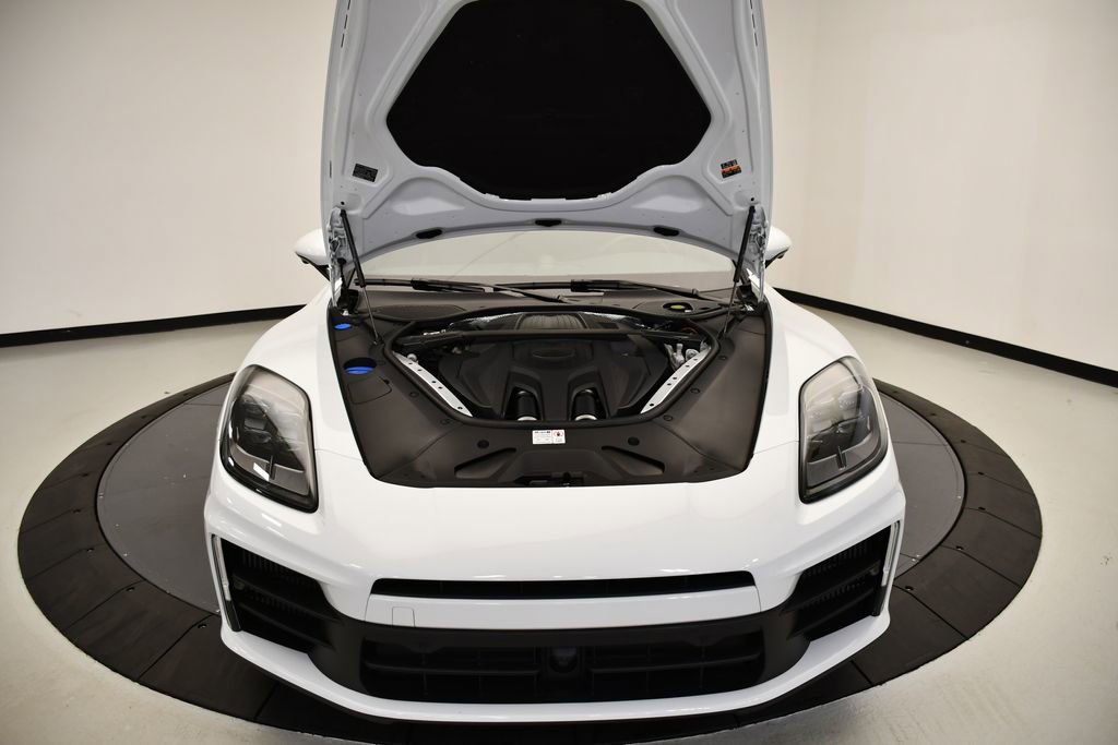 Certified 2024 Porsche Panamera 4 image 13