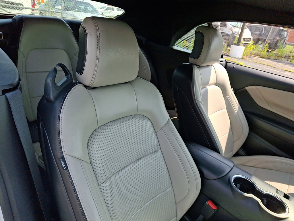 Used 2024 Ford Mustang Premium RWD image 13