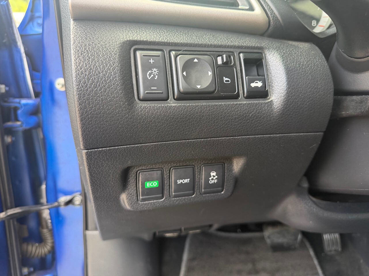 Used 2014 Nissan Sentra SR FWD image 20