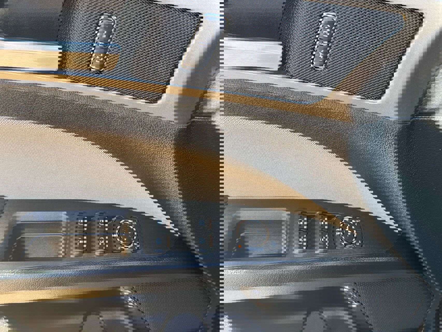 Used 2017 Ford Fusion S image 25