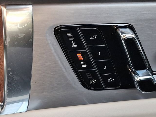 New 2026 Cadillac Vistiq Premium Luxury AWD/4WD image 16