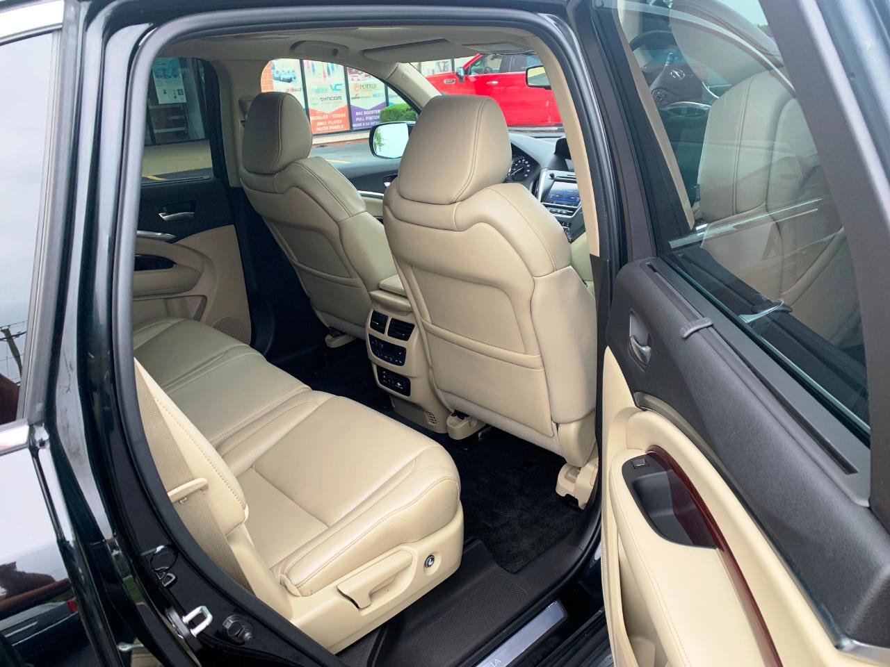 Used 2014 Acura MDX w/ Tech & Entertainment Pkg AWD/4WD image 19