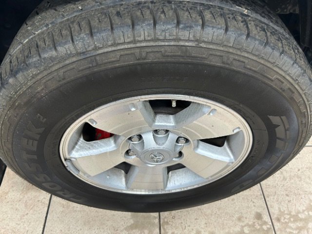 Used 2014 Toyota Tacoma PreRunner w/ TRD Sport Package RWD image 17