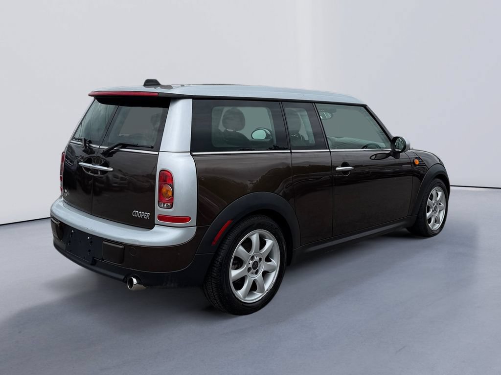 Used 2010 MINI Cooper Clubman Hardtop FWD video 3
