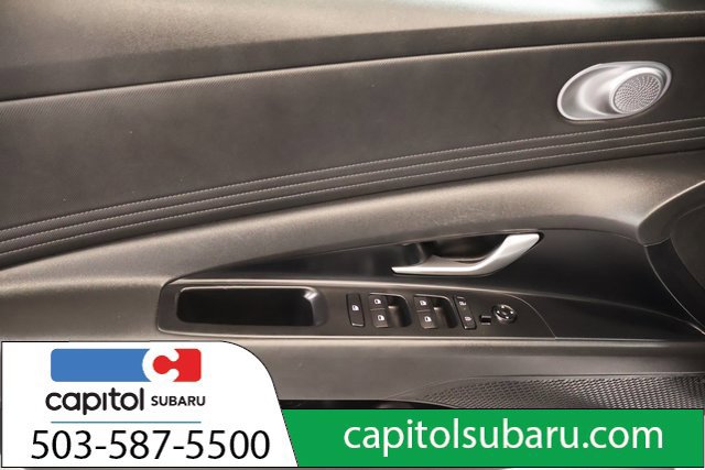 Used 2024 Hyundai Elantra Limited FWD image 10