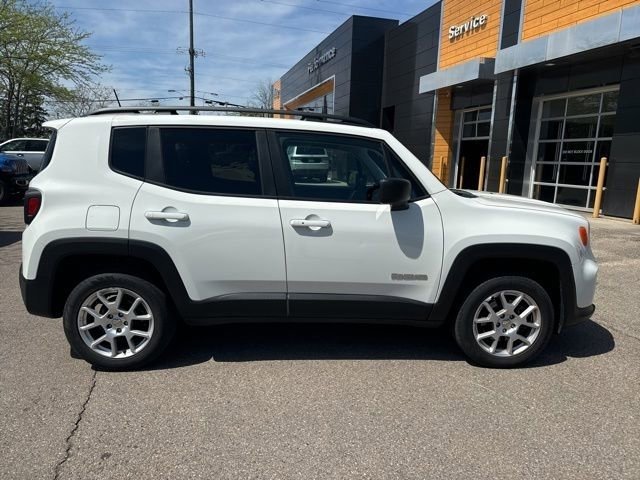 Used 2019 Jeep Renegade Sport w/ Sport Appearance Group image 6