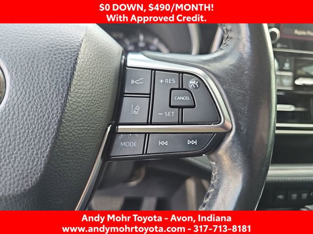 Used 2020 Toyota Highlander XLE image 16