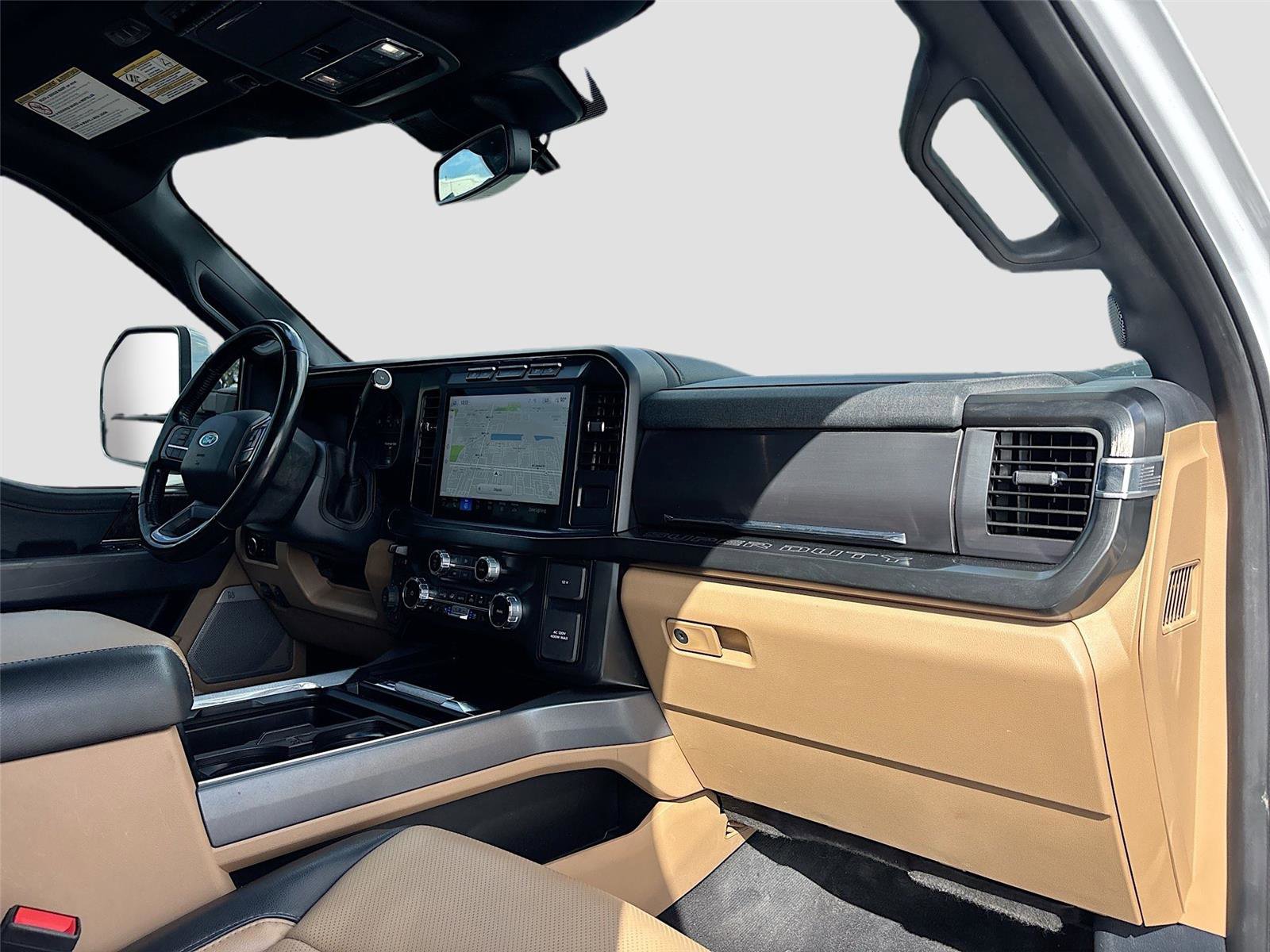 Used 2023 Ford F250 Lariat w/ Chrome Package image 34