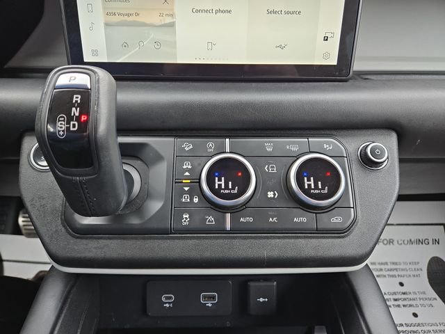 Used 2020 Land Rover Defender 110 HSE image 26