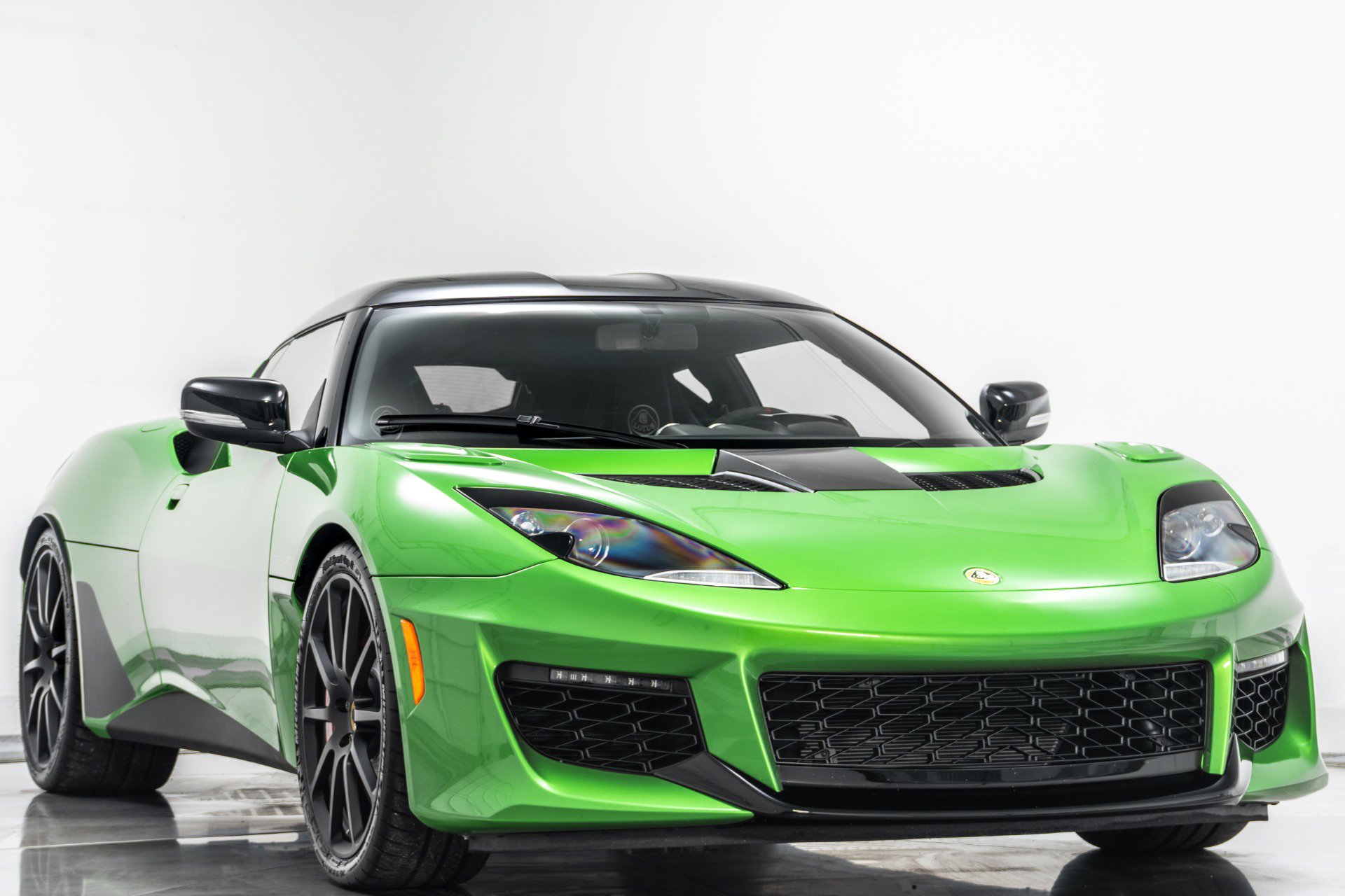 Used 2021 Lotus Evora image 3