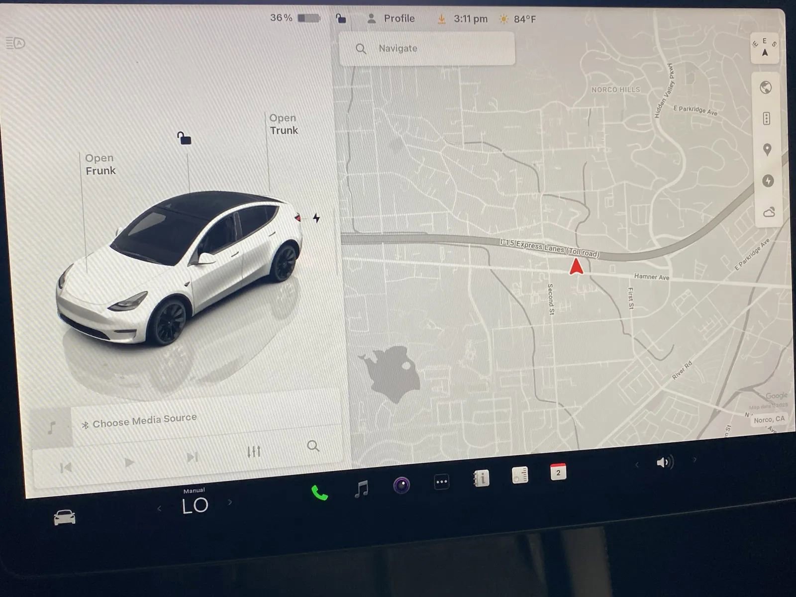 Used 2023 Tesla Model Y AWD image 14