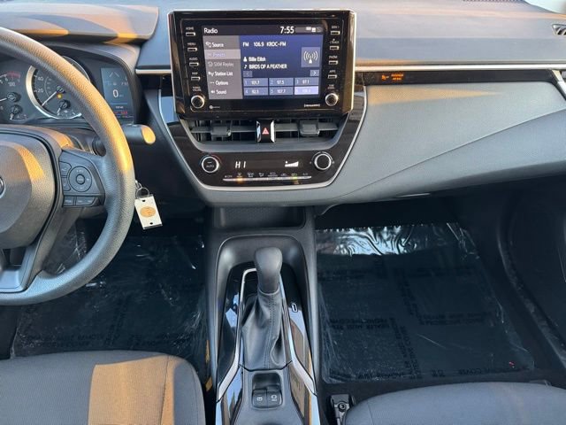 Used 2021 Toyota Corolla LE w/ Carpet Mat Package (TMS) image 2