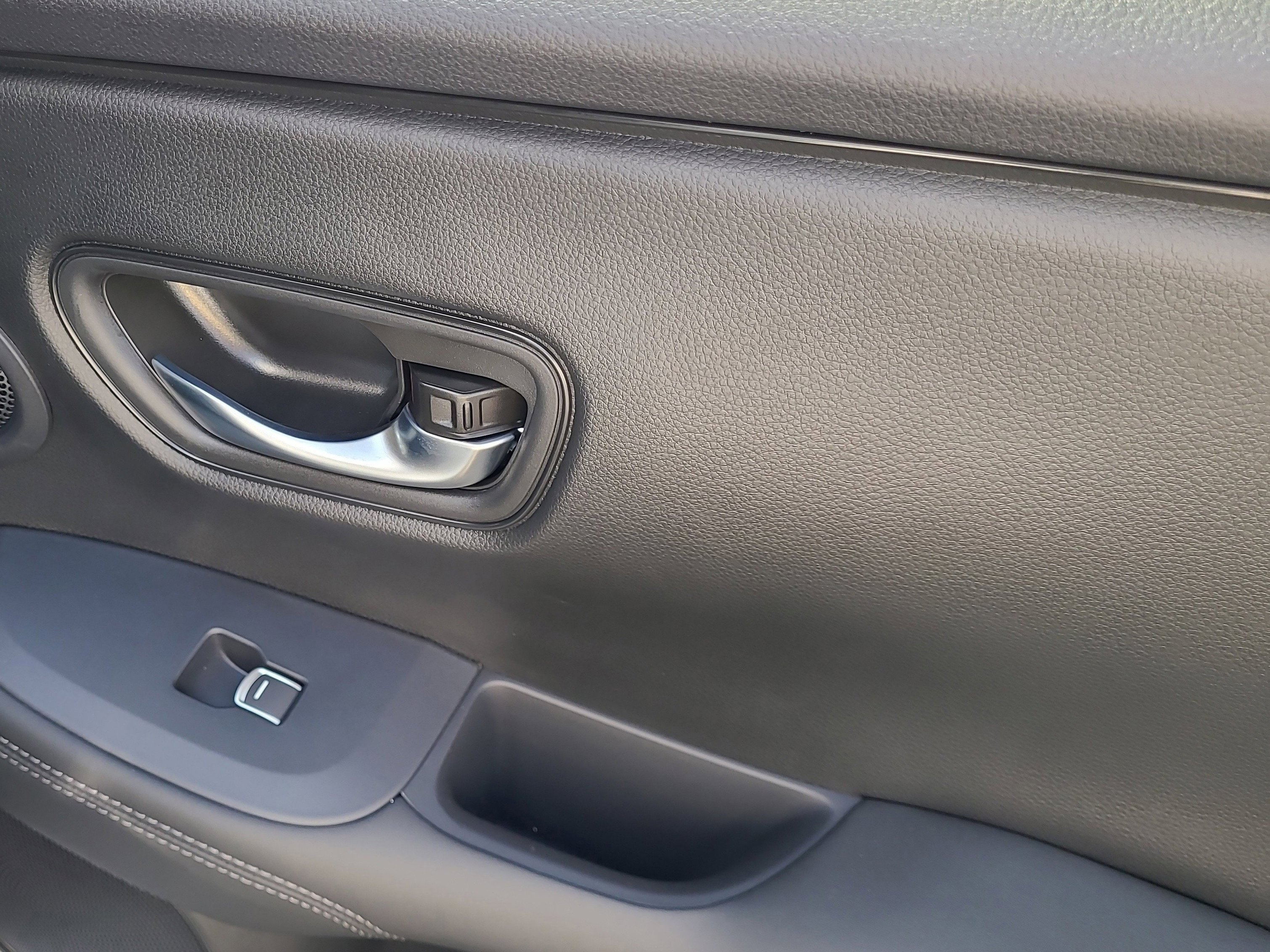 New 2026 Honda HR-V EX-L image 16