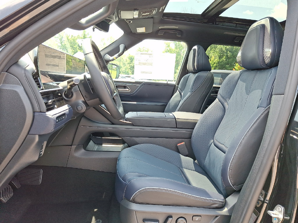 New 2027 INFINITI QX80 Sensory AWD/4WD image 10