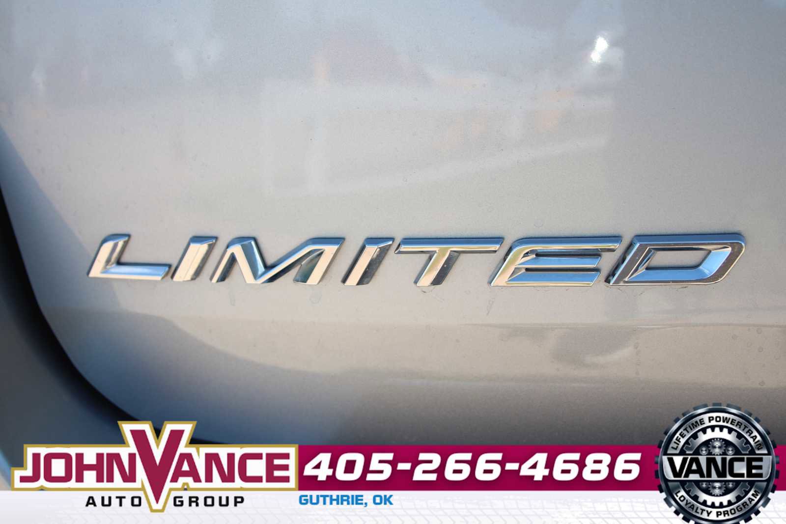 Used 2023 Ford Explorer Limited w/ Limited Technology Package image 10