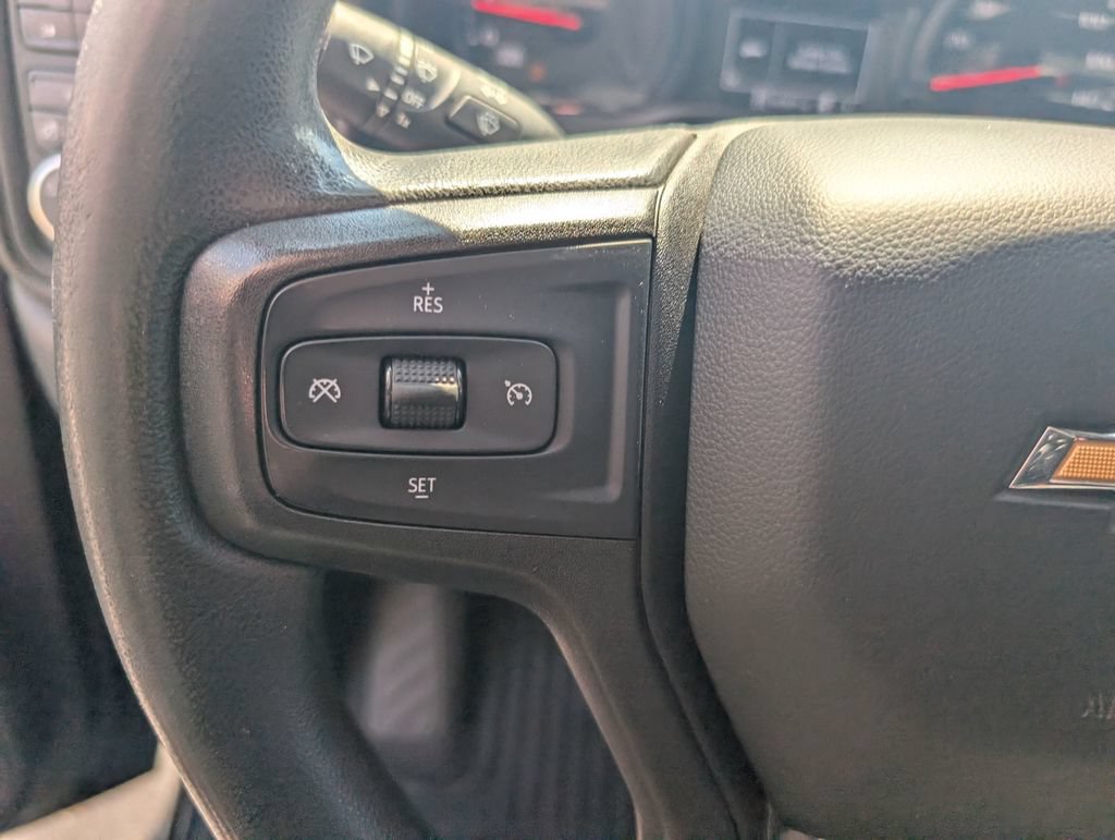 Used 2019 Chevrolet Silverado 1500 Custom w/ Custom Convenience Package AWD/4WD image 21