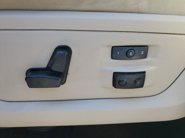 Used 2013 RAM 2500 Laramie w/ Protection Group image 18