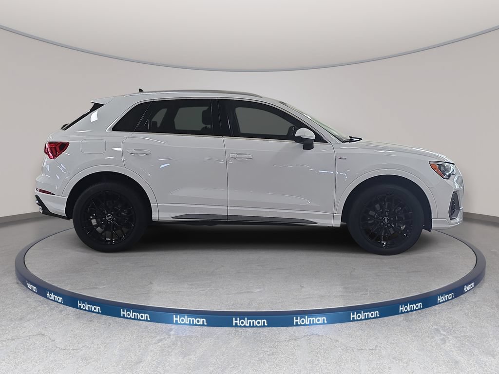 Used 2021 Audi Q3 2.0T Premium w/ Convenience Package AWD/4WD image 6