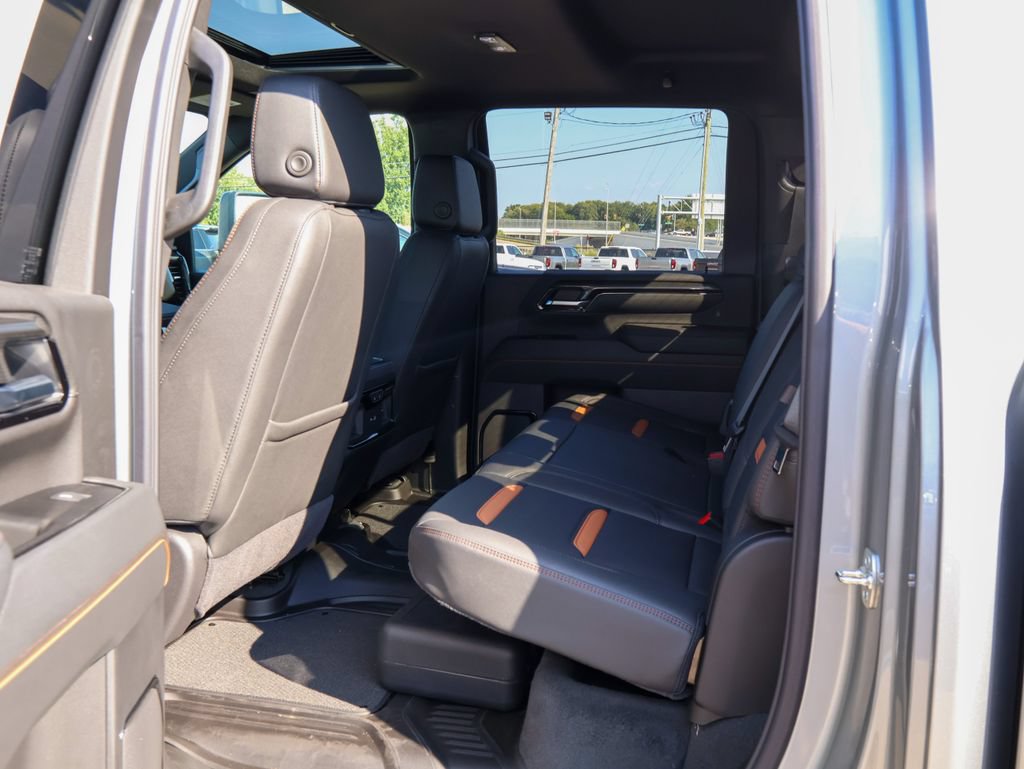 New 2026 GMC Sierra 2500 AT4 w/ AT4 Premium Plus Package AWD/4WD image 12