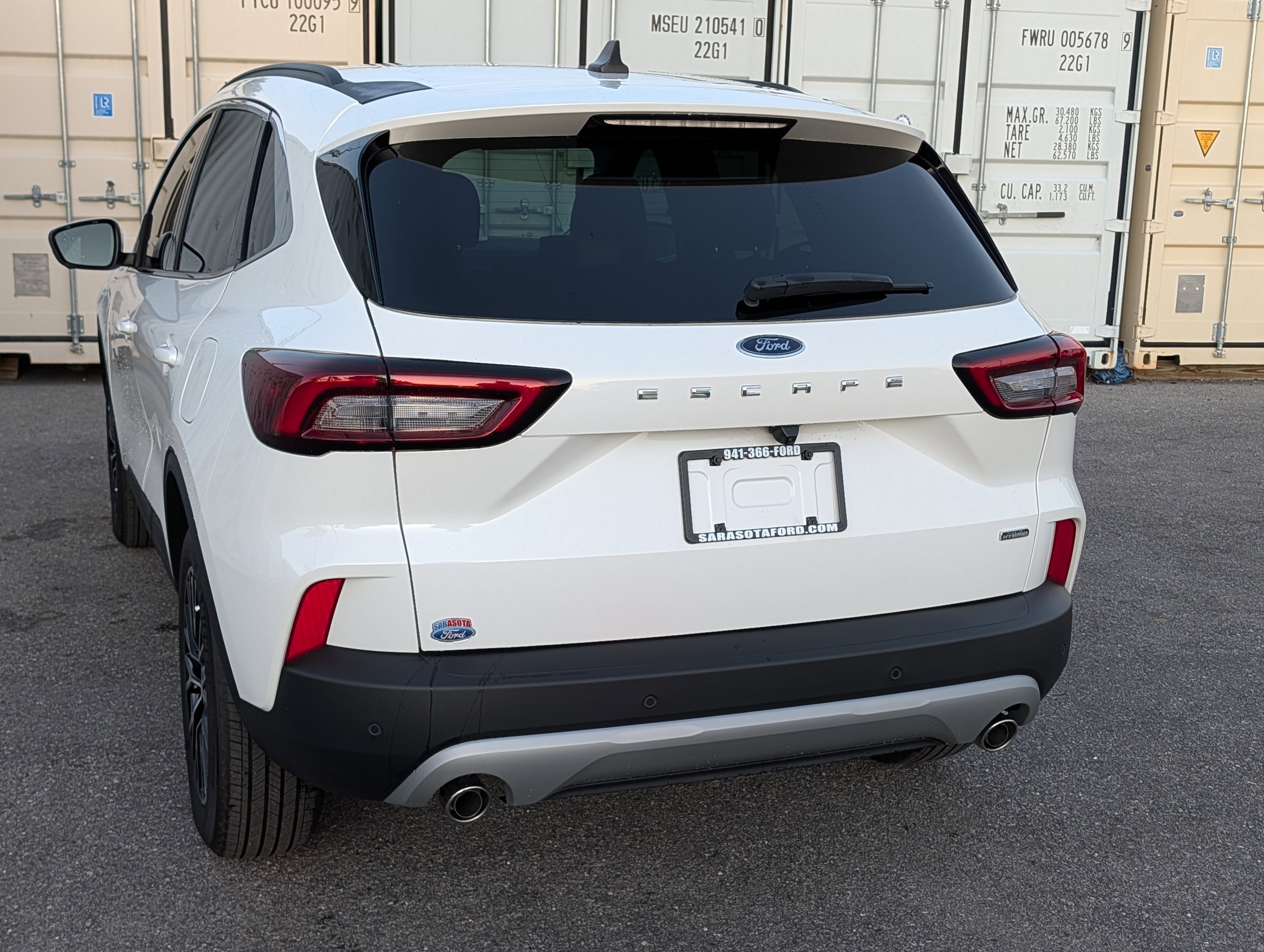 New 2026 Ford Escape SE w/ PHEV Premium Package FWD image 7