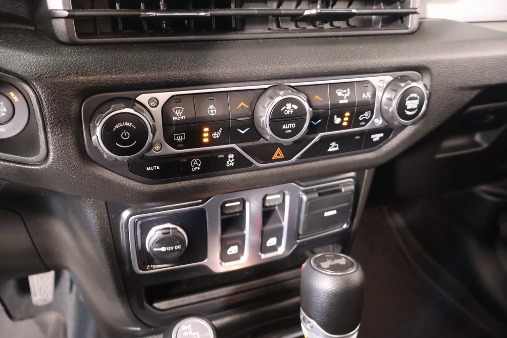 Used 2024 Jeep Wrangler Sport S image 7