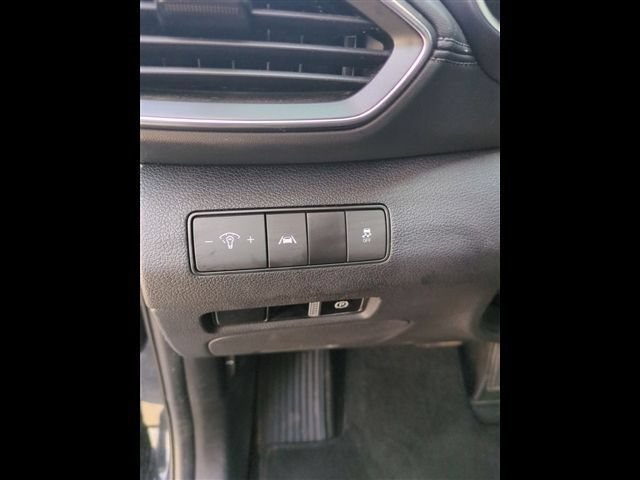 Used 2022 Hyundai Santa Fe SEL FWD image 8