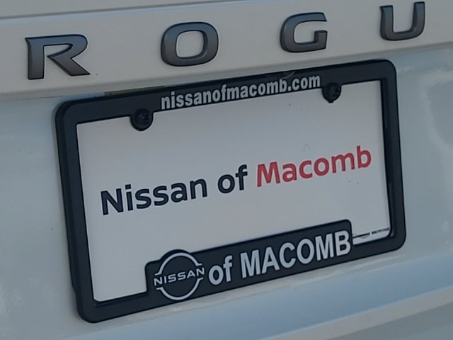 New 2026 Nissan Rogue Platinum AWD/4WD image 32